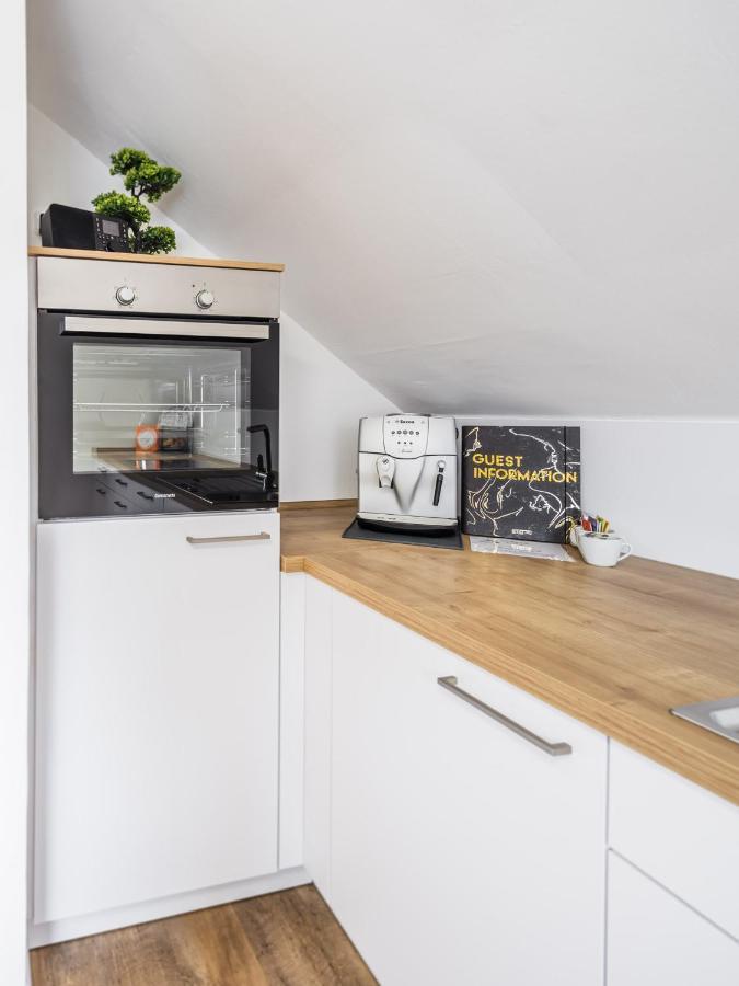 Ferienwohnung Am Park In Schwabmuenchen シュヴァープミュンヘン エクステリア 写真